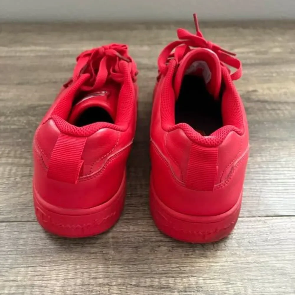 Champion selling clean